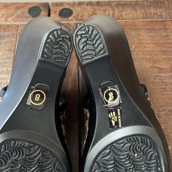 Charleston Shoe Co Wedge Sandals Slingback Size 8 - Picture 8 of 11